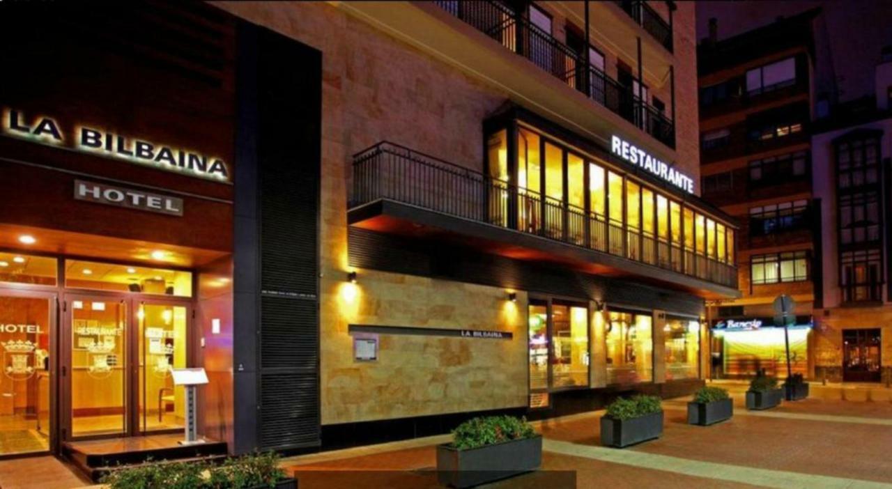 La Bilbaina Hotel บิโตเรีย-กัสเตซ ภายนอก รูปภาพ