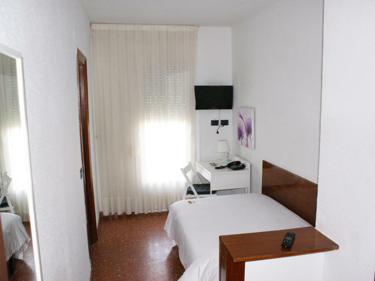 La Bilbaina Hotel บิโตเรีย-กัสเตซ ห้อง รูปภาพ